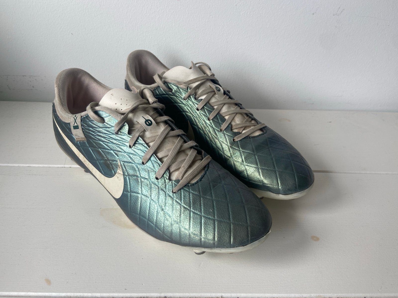 Nike voetbalschoenen - Maat 41, Sport en Fitness, Voetbal, Ophalen of Verzenden, Gebruikt, Schoenen
