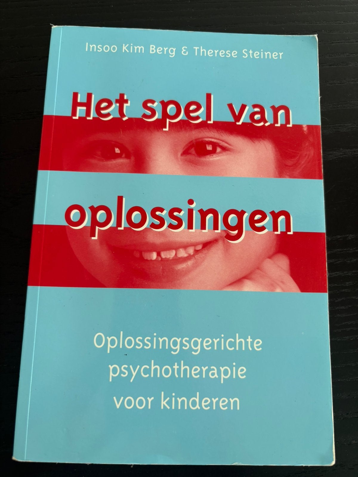 Het spel van oplossingen – Insoo Kim Berg, Boeken, Ophalen, Zo goed als nieuw, HBO
