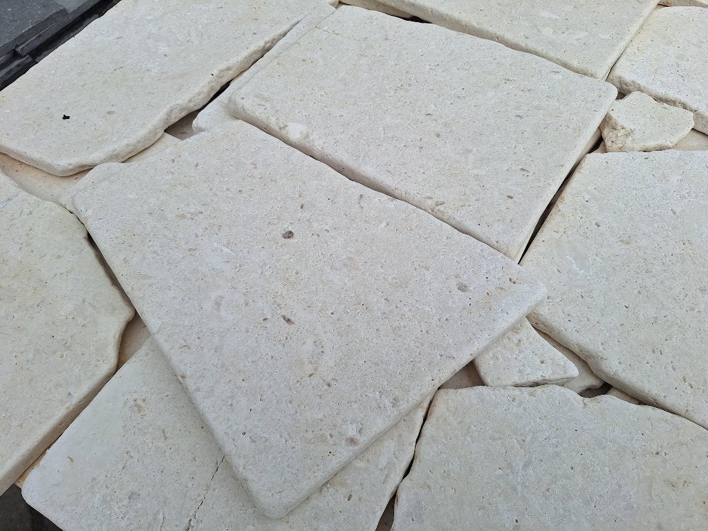 Balkan White flagstones 1,5-3 cm dik € 31,95 per m2, Ophalen of Verzenden, Nieuw, Natuursteen, Terrastegels