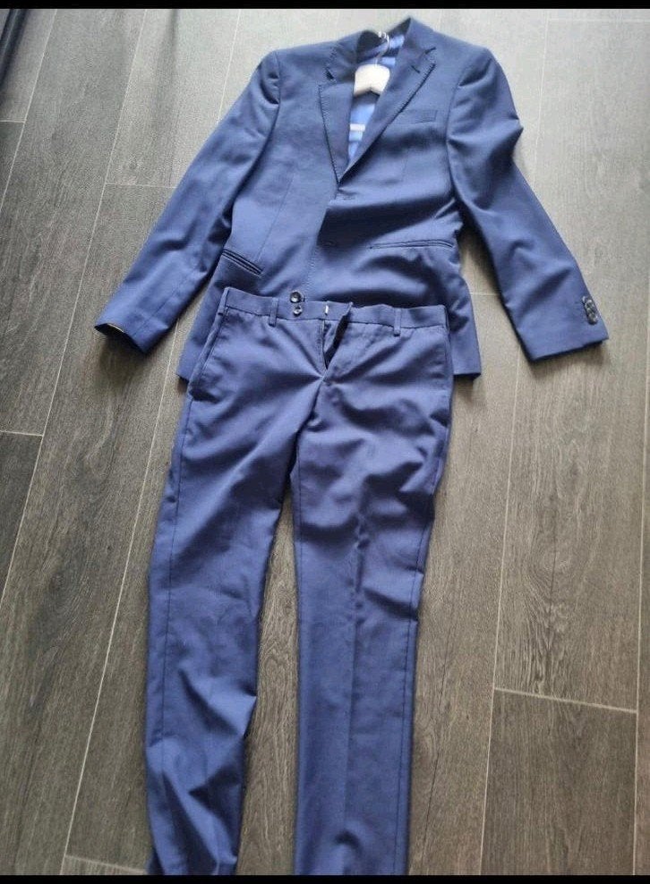 Suits on You
 blauw size 44, Kleding | Heren, Ophalen of Verzenden, Zo goed als nieuw, Overige kleuren, Trouwpak