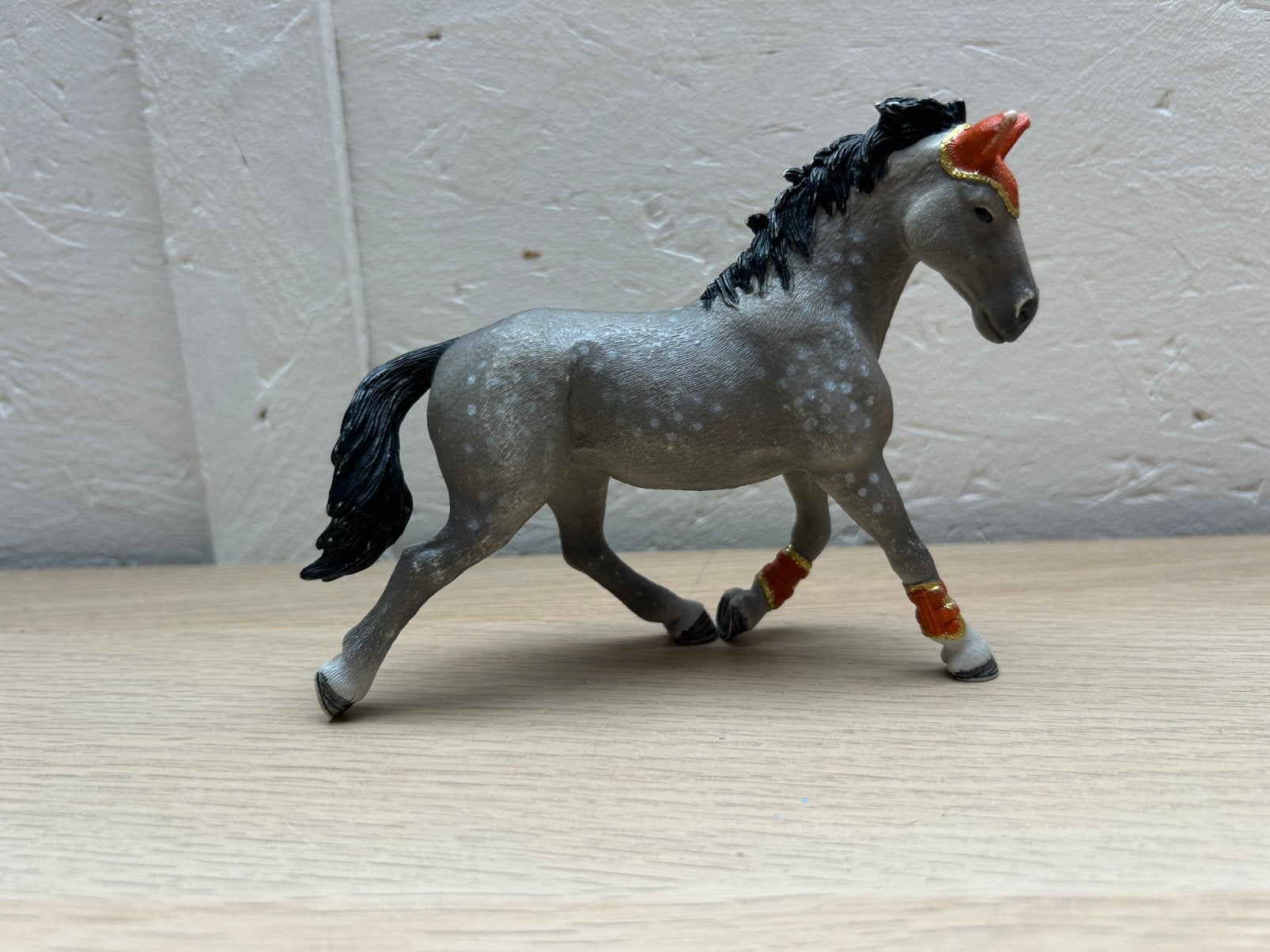 Schleich springpaard, Ophalen of Verzenden, Zo goed als nieuw, Paard, Beeldje of Figuurtje
