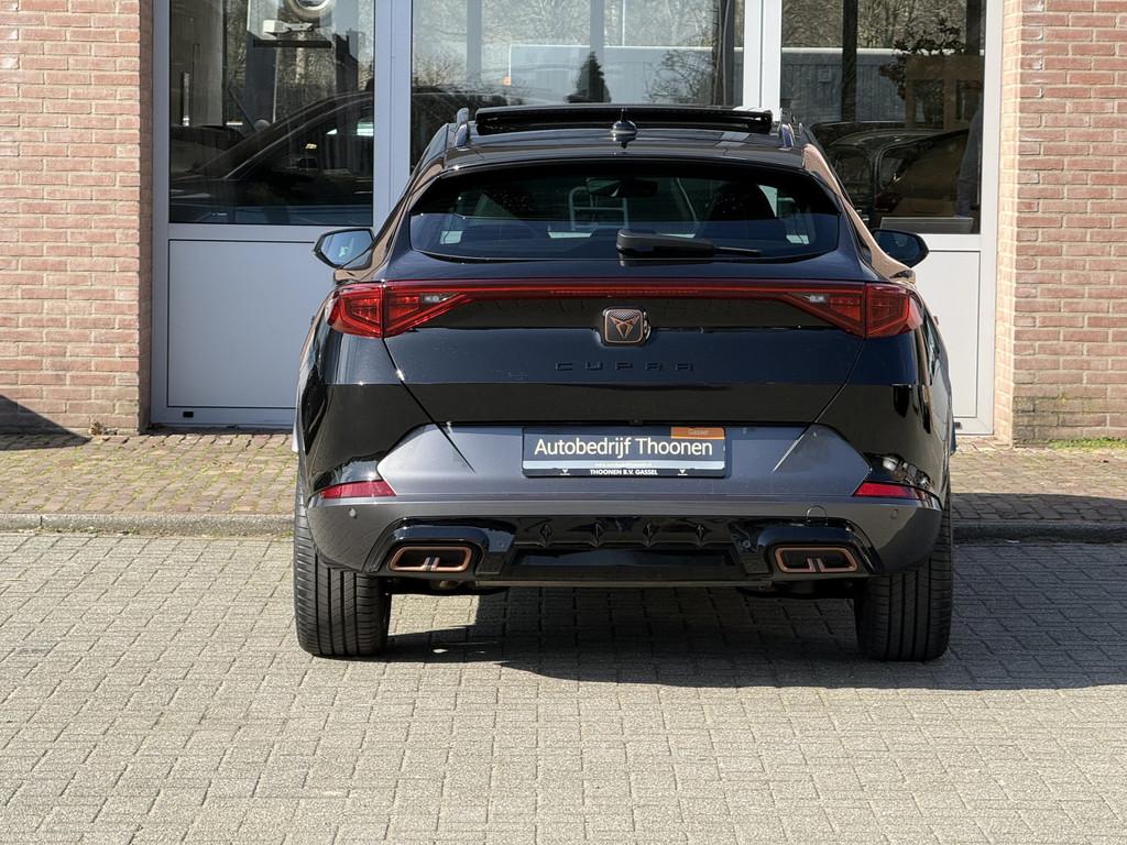 CUPRA Formentor 1.4 e-Hybrid VZ Performance Trekhaak | 19 ", Auto's, Gebruikt, 4 cilinders, Formentor, Zwart