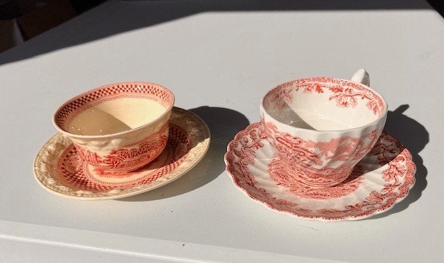 Engelse vintage 2 stuks theekop en schotel, Antiek en Kunst, Ophalen