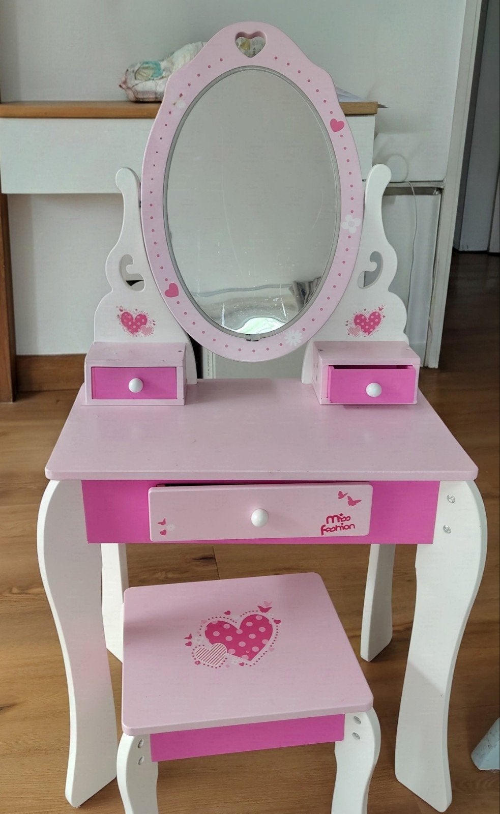 Houten kinderkaptafel met werkende LED-spiegel & krukje, Ophalen, Zo goed als nieuw, Stoel(en)