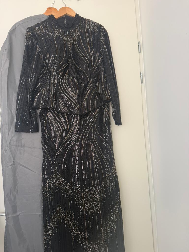 Elegante Zwarte Galajurk met Pailletten, Kleding | Dames, Gelegenheidskleding, Maat 38/40 (M), Galajurk, Zwart, Ophalen of Verzenden