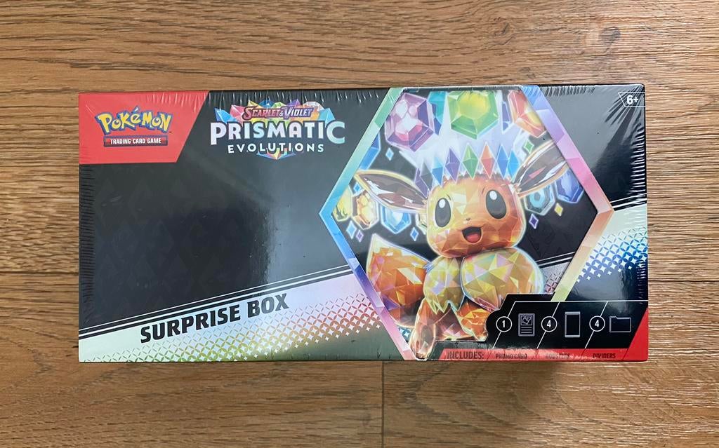 Pokémon TCG - Prismatic Evolutions Surprise Box *SEALED*, Ophalen of Verzenden, Nieuw, Foil