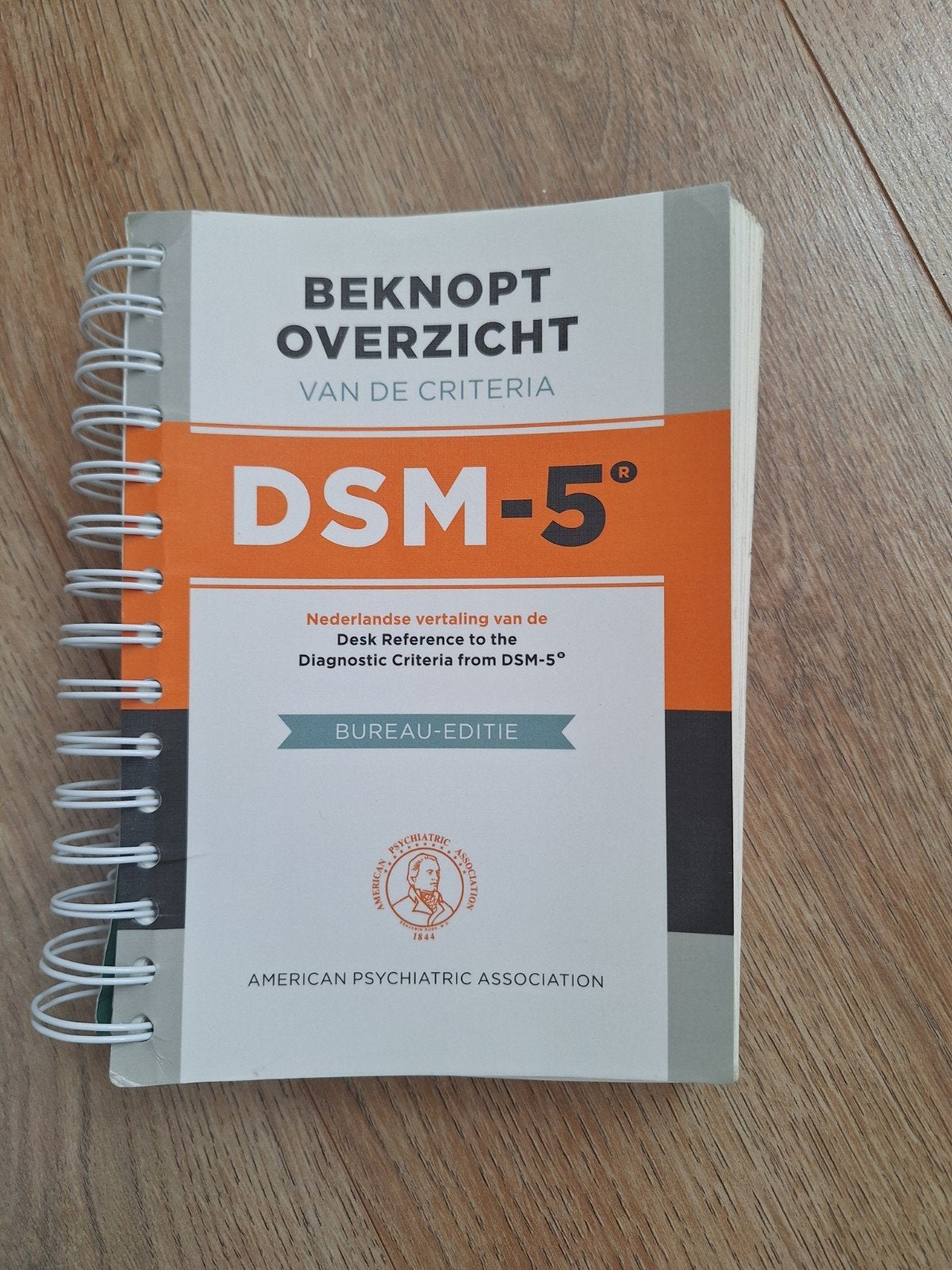 DSM-5 Beknopt Overzicht Bureau-editie, American Psychiatric Association, Zo goed als nieuw, Gamma, HBO