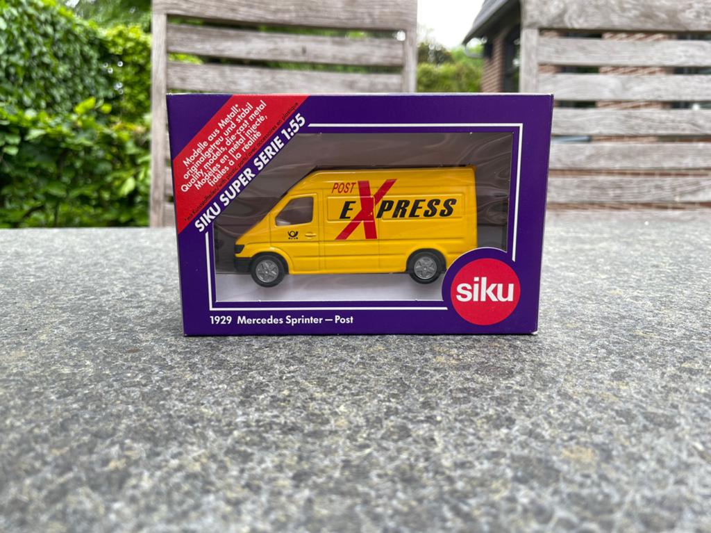 Siku 1929 - Mercedes Sprinter Post Express, Hobby en Vrije tijd, Modelauto's | 1:50, Ophalen of Verzenden, Nieuw, Bus of Vrachtwagen