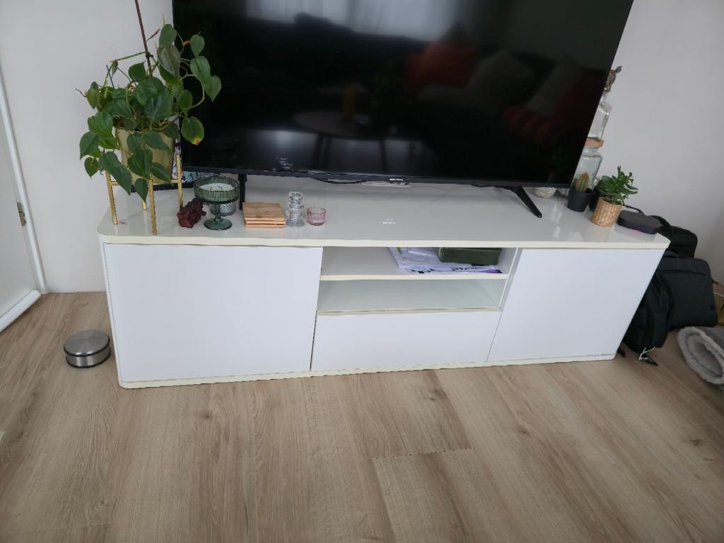 Ikea tv meubel wit glans, Ophalen, 25 tot 50 cm, Minder dan 100 cm