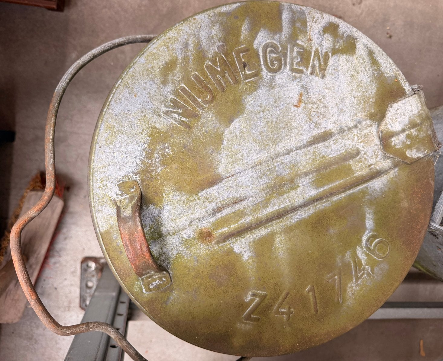 Vintage zinken vuilnisemmer Nijmegen - Creatieve functie, Ophalen of Verzenden, Gebruikt