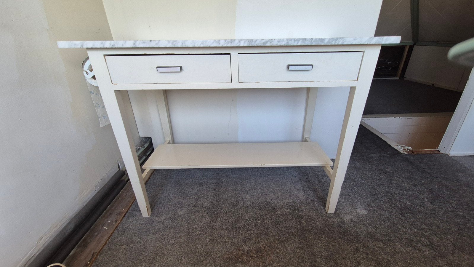 Commode met marmeren blad en twee lades, Ophalen, Gebruikt, 50 tot 70 cm, 75 tot 100 cm