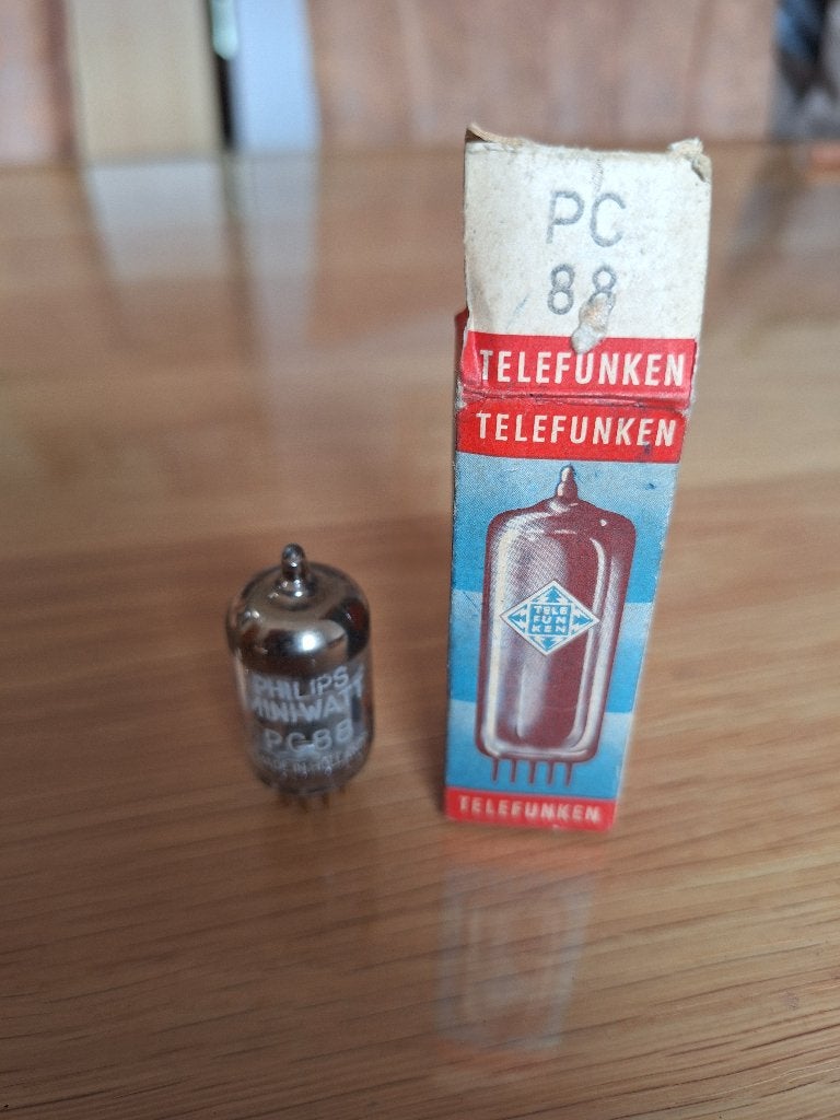 Radiobuis PC88, Ophalen of Verzenden