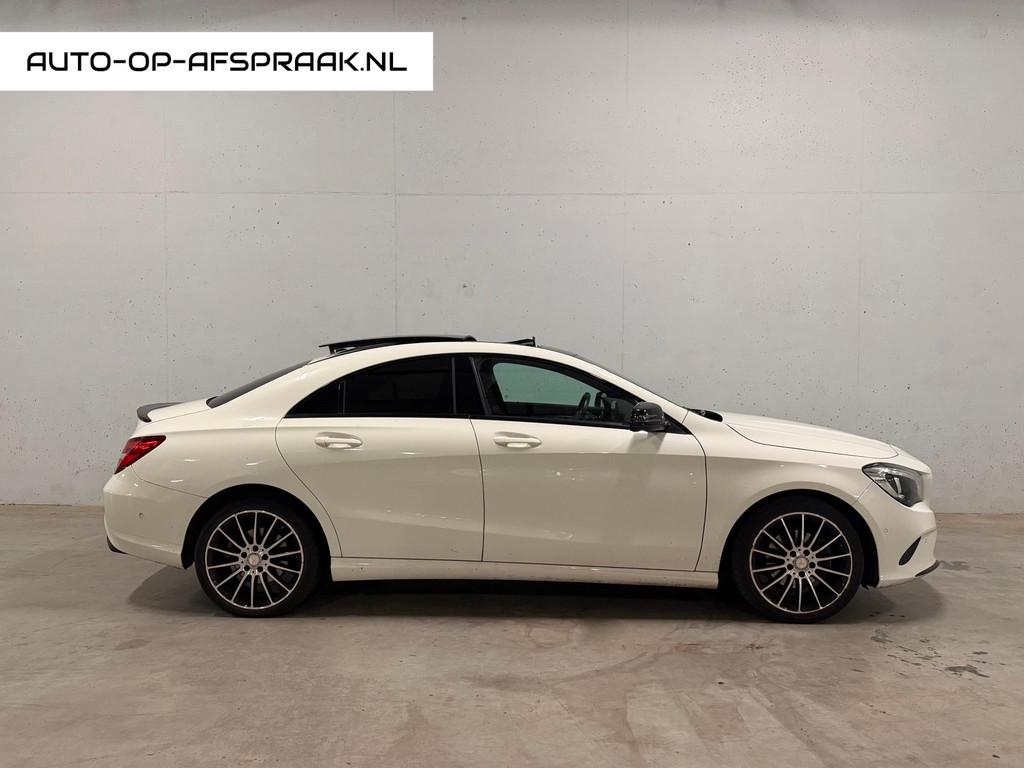 Mercedes-Benz CLA-klasse 180 AMG Pano Leer Apple Camera Stoe, Gebruikt, Euro 6, 4 cilinders, 715 kg