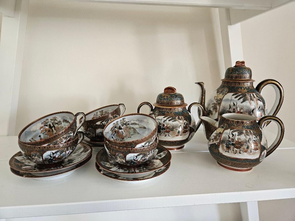 Japans 9 delig theeservies flinterdun in uitstekende staat, Ophalen