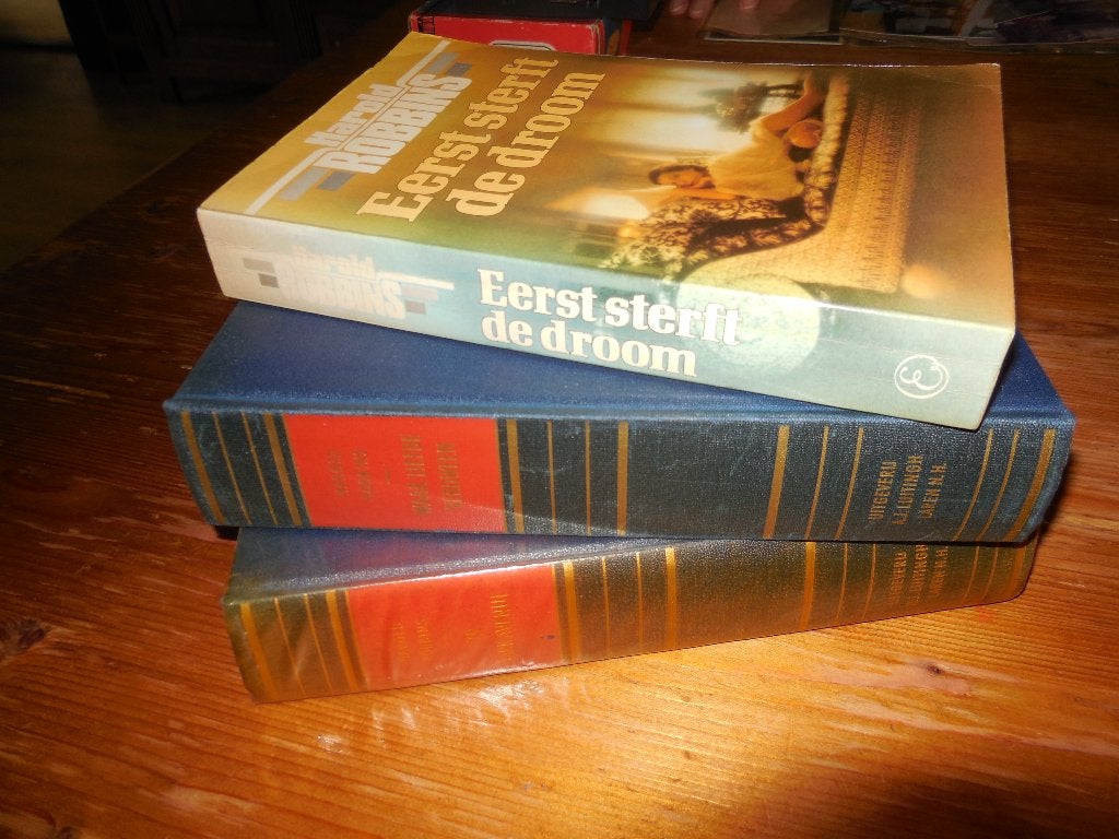 Harold Robbins - 4 titels, Ophalen of Verzenden, Gelezen, Harold Robbins