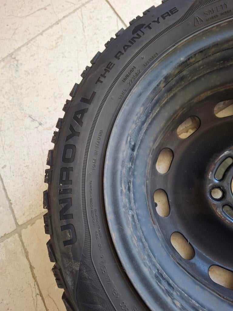 Uniroyal The Rain Tyre 175/65 R14 T M+S plus 7R Winterband, 14 inch, Gebruikt, 175 mm, Banden en Velgen