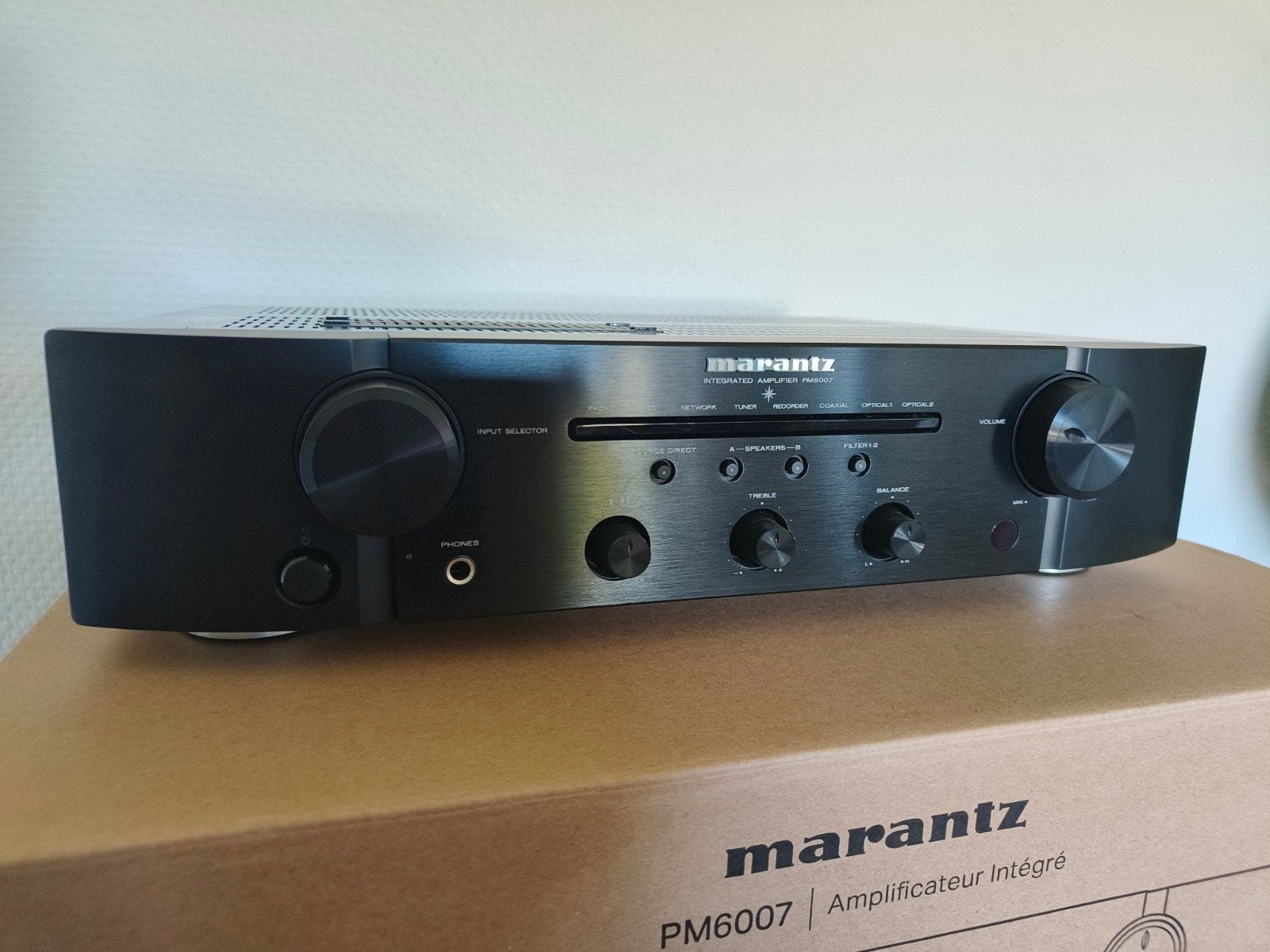 Prachtige Marantz PM6007 versterker in nieuwstaat!, Ophalen, Zo goed als nieuw, Stereo, Marantz