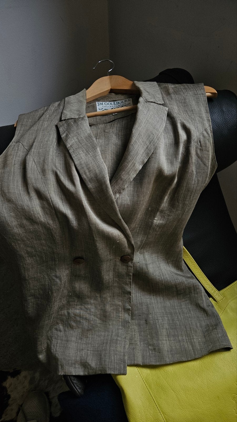 prachtig vintage hesje JM Goulbourn collectables., Ophalen, Zo goed als nieuw, Maat 38/40 (M)