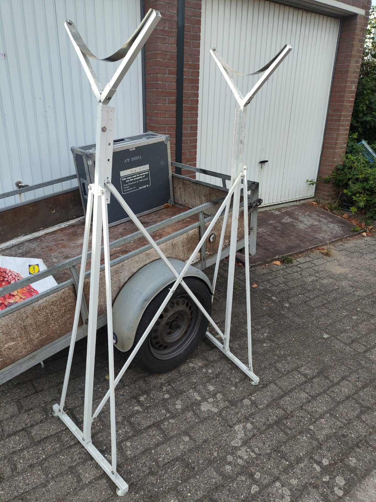 Stevige standaard voor diverse doeleinden, Ophalen