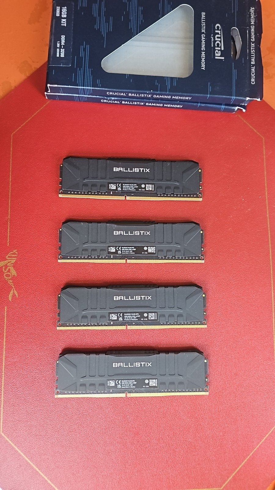 Crucial Ballistix DDR4-3200 4x8GB + MSI pro b660m wifi, Ophalen, 32 GB, DDR4, Nieuw