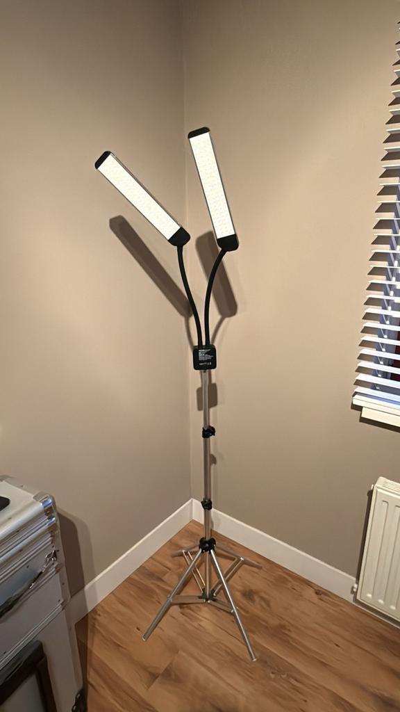 LED Lamp voor Wimperextensions & Foto's, Ophalen, Zo goed als nieuw, Metaal, 150 tot 200 cm