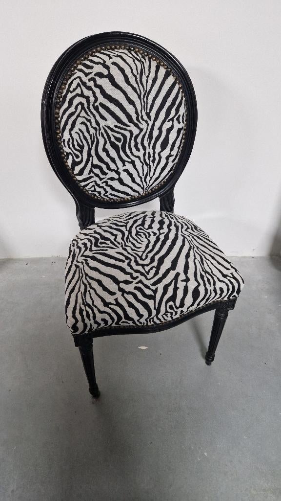 Zebra stoel, Huis en Inrichting, Stoelen, Ophalen, Stof, Eén, Zwart