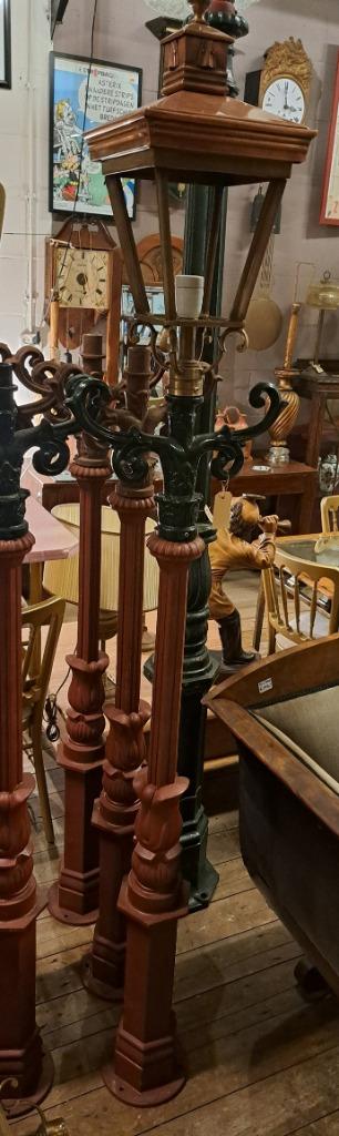 Gietijzeren lantaarnpaal met laddersteun & echte koperen kap, Tuin en Terras, Ophalen, Gebruikt, Staande lamp, Netvoeding