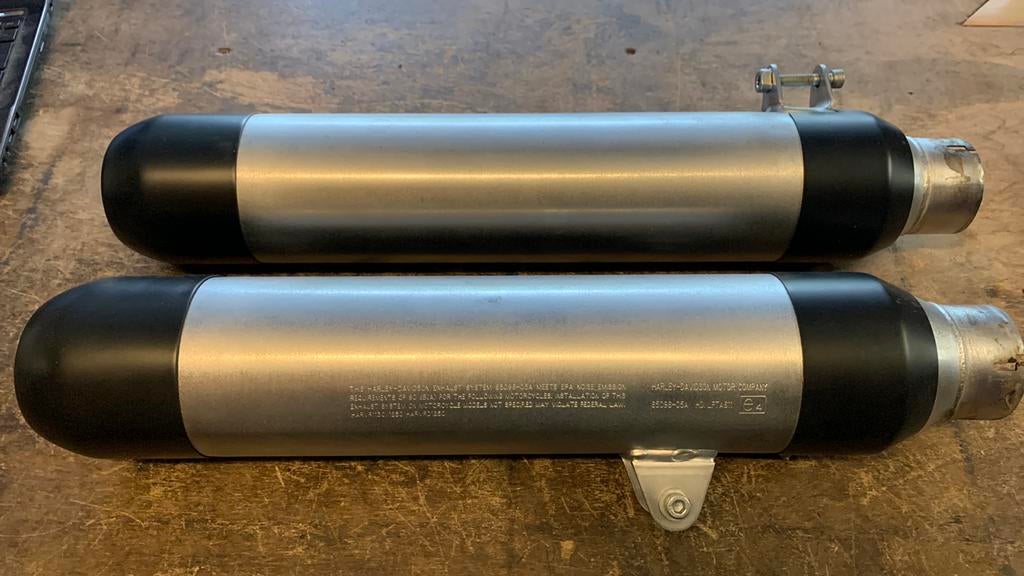 Div V-ROD,NightrodVRSC,VRSCX Parts achterbrug , uitlaat etc, Motoren, @harleydavidson.com, Gebruikt, Ophalen of Verzenden, Harley Davidson