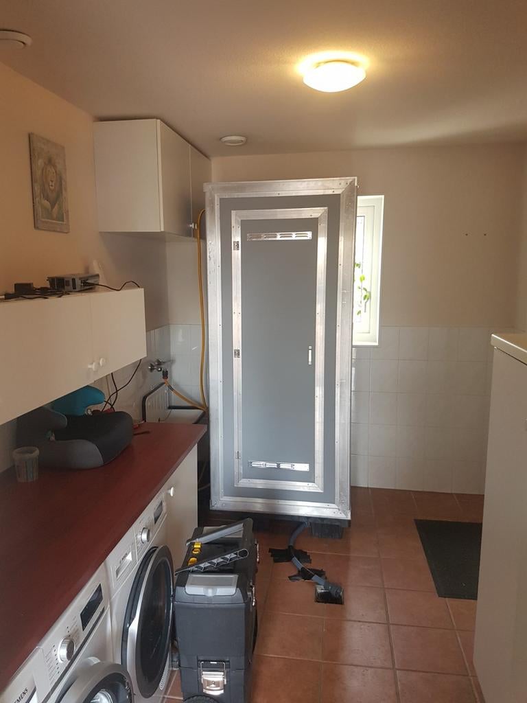 Nooddouche  verbouwingsdouche te huur, Ophalen, Gebruikt, Vt, Vtv
