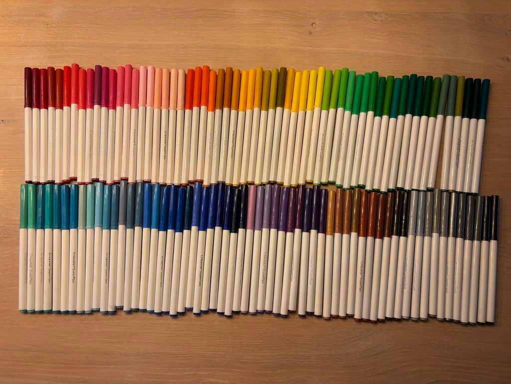 Crayola Supertips 100 + Extra Stiften, Ophalen of Verzenden, Zo goed als nieuw, Potlood of Stift