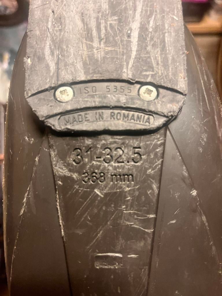 Rossignol skischoenen  voor de brede voet, Sport en Fitness, Skiën en Langlaufen, Ophalen, 160 tot 180 cm, Gebruikt, Rossignol