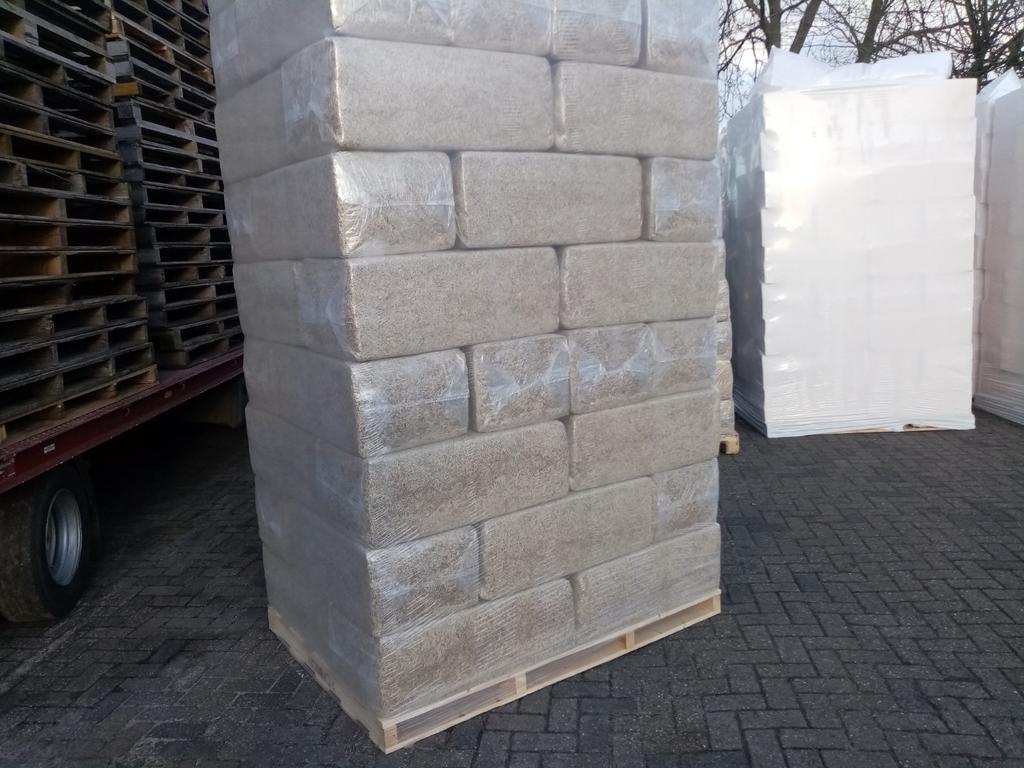 Tekoop mooie , goede kwaliteit stofvrije vlas balen, Dieren en Toebehoren, Toebehoren