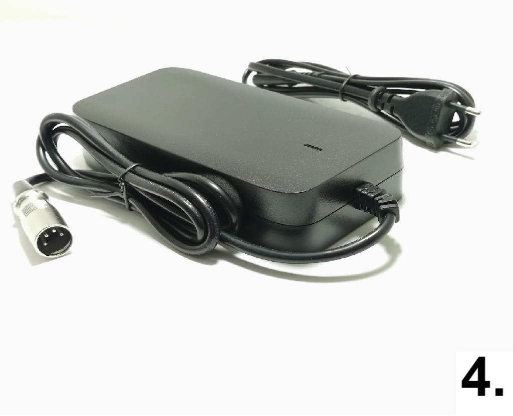 Oplader Qwic 36V/42V 4A snellader  NIEUW!, Wiel, Qwic, ., Nieuw