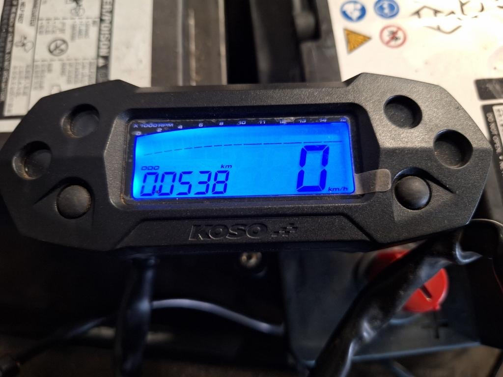 Digitale snelheidsmeter Koso DB-01R, Ophalen of Verzenden, Gebruikt