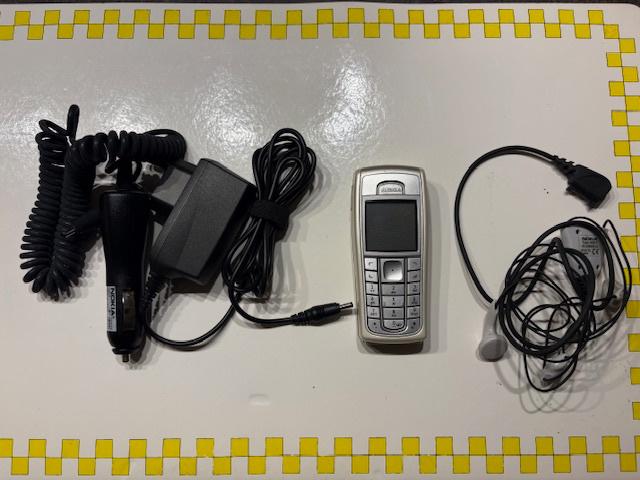 GSM Nokia 6230 + AXF-15S, Telecommunicatie, Mobiele telefoons | Nokia, Gebruikt, Fysiek toetsenbord, Ophalen of Verzenden, Minder dan 3 megapixel