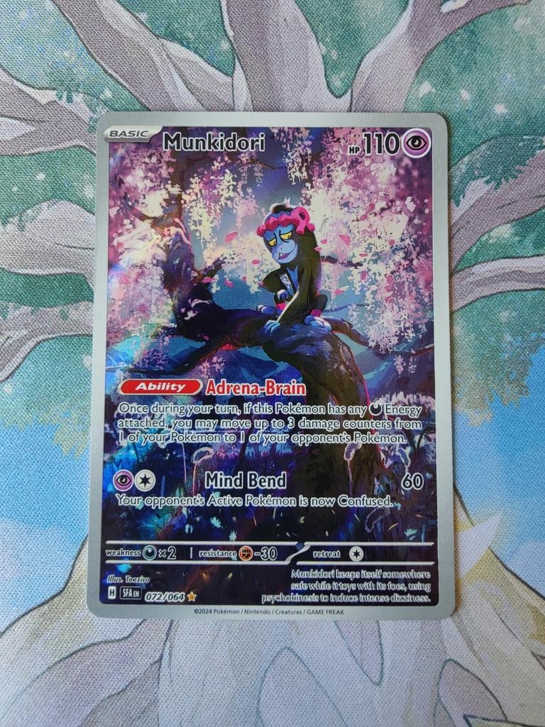 Pokemon shrouded fable munkidori illustration 072/064, Ophalen of Verzenden, Nieuw, Losse kaart, Foil