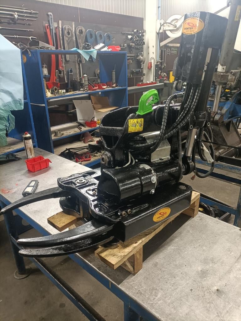 DRAAIKANTELSTUK STEELWRIST X04 S40 GRIPPER BAKKEN S40 ENGCON, Ophalen of Verzenden, Graafmachine