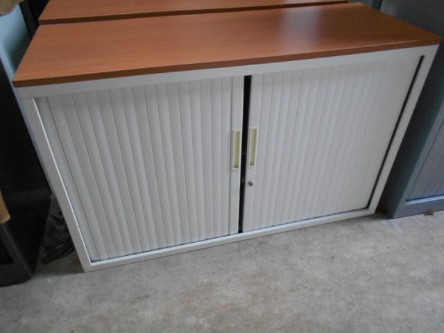 Roldeurkasten 75 cm hoog, Huis en Inrichting, Kasten | Roldeurkasten en Archiefkasten, Ophalen, 100 tot 150 cm, Meerdere deuren