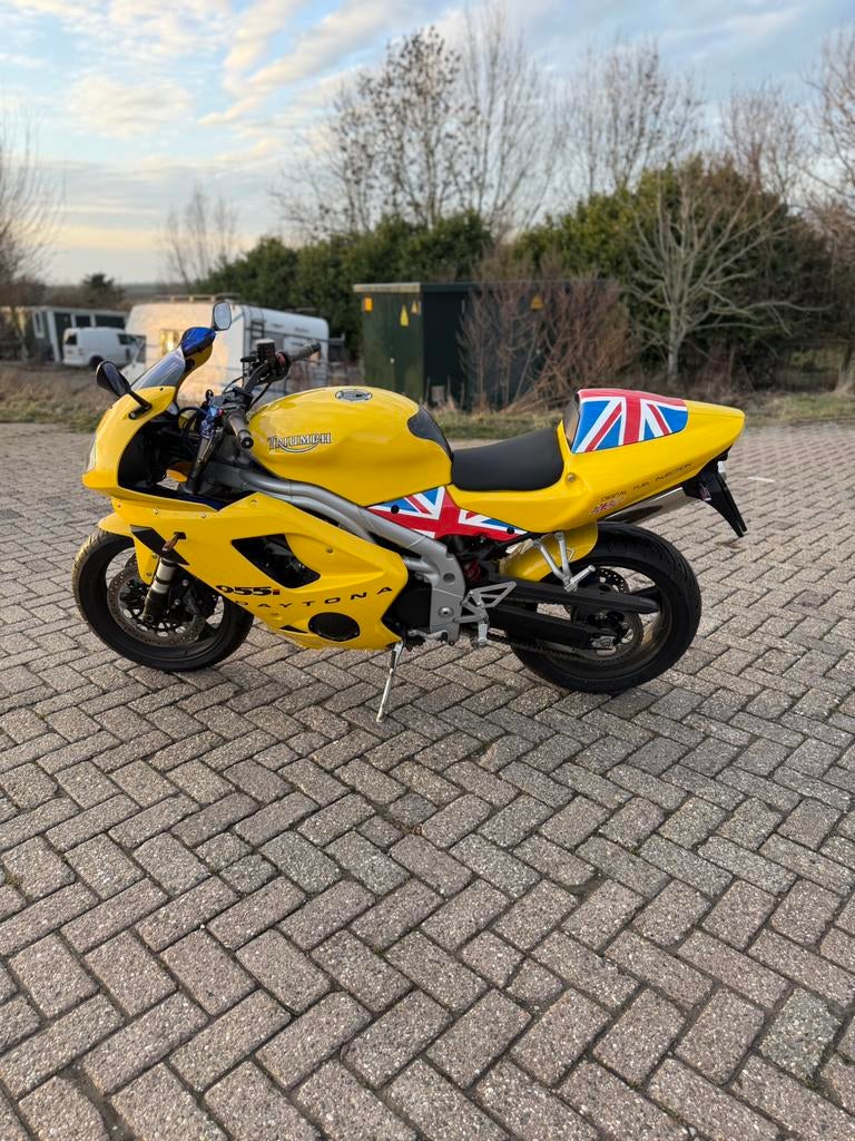 Triumph 955i motor, Motorrijbewijs A, 3 cilinders, Meer dan 35 kW, 955 cc