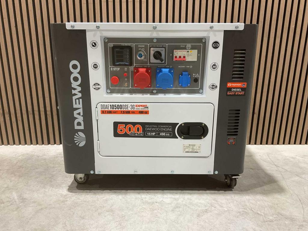 Daewoo DDAE10500DSE-3G diesel stroomgenerator nieuw in doos, Ophalen, Dieselolie, Geluidgedempt, Nieuw