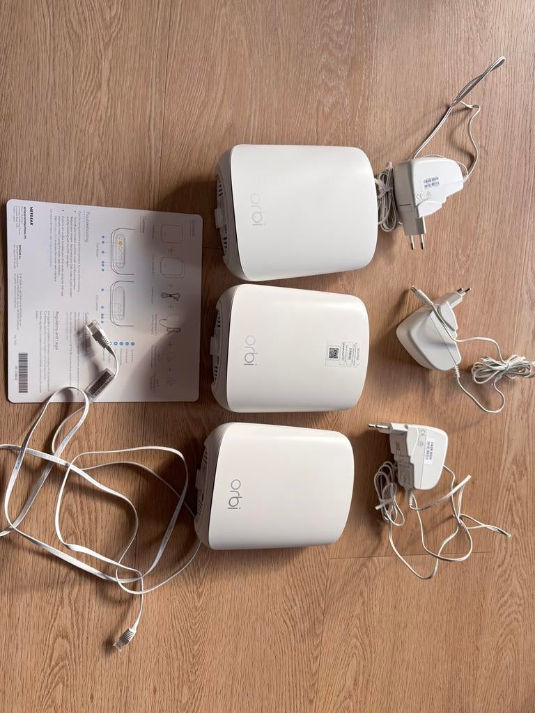 Netgear Orbi RBK353 Mesh WiFi Systeem, Computers en Software, Powerlines, Ophalen of Verzenden, Zo goed als nieuw