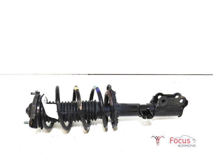 Schokdemperpoot links-voor van een Hyundai Tucson, Ophalen of Verzenden, 12 maanden garantie, Gebruikt, Hyundai