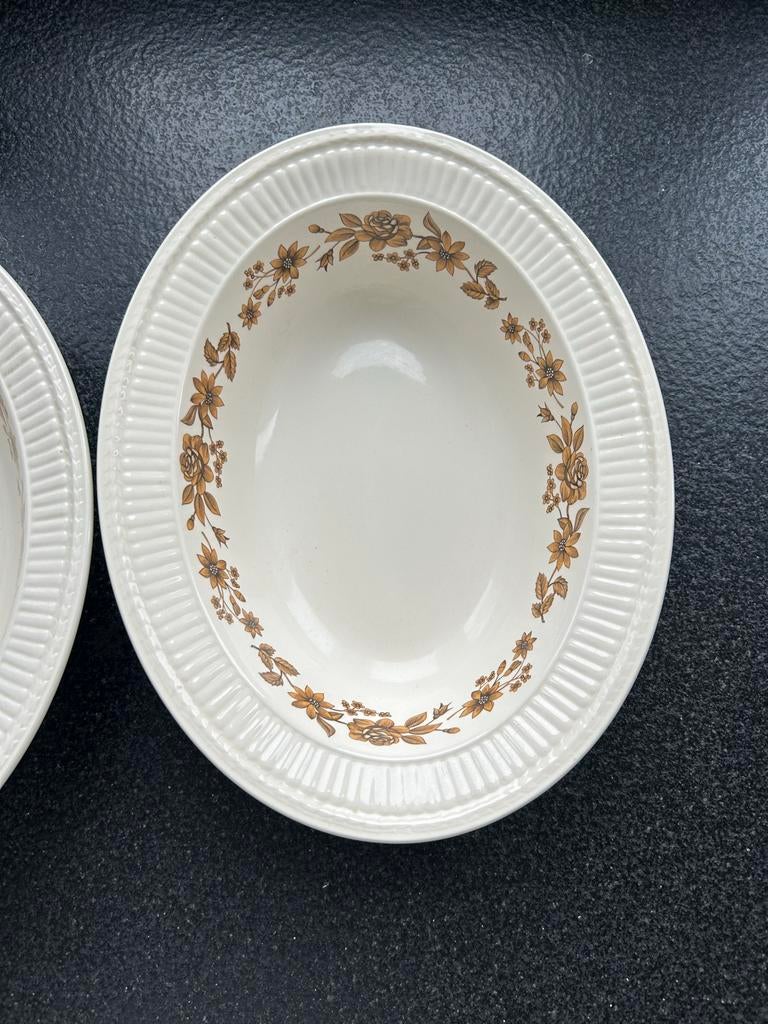 groenteschaal Wedgwood Radcliffe, Ophalen of Verzenden, Wedgwood, Porselein, Schaal of Schalen