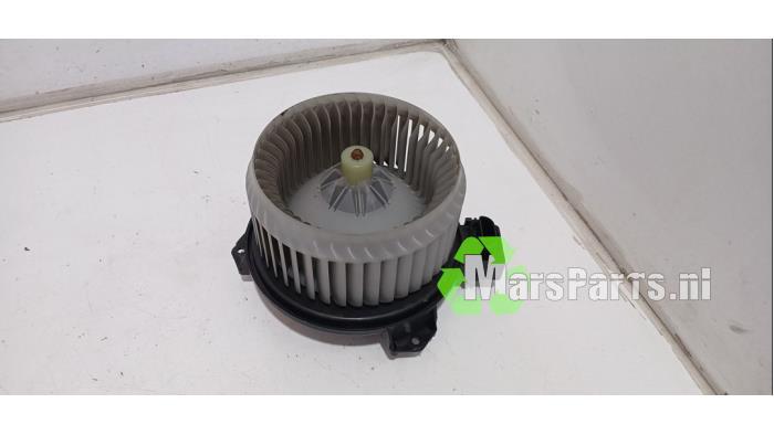 Kachel Ventilatiemotor van een Suzuki Swift, Gebruikt, -, -, Ophalen of Verzenden