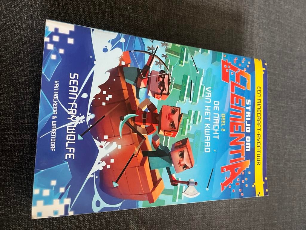 Boek Minecraft avontuur, Ophalen, Zo goed als nieuw