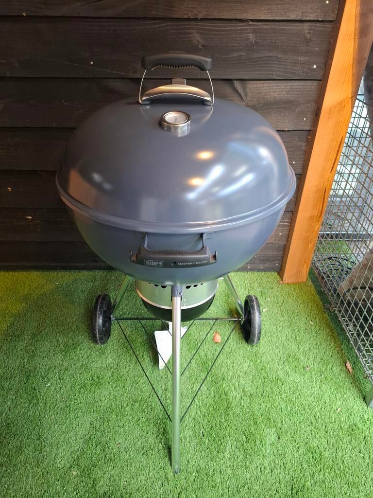Nieuwe Weber Mastertouch 5750 houtskoolbarbecue blauw, Tuin en Terras, Houtskoolbarbecues, Ophalen, Nieuw