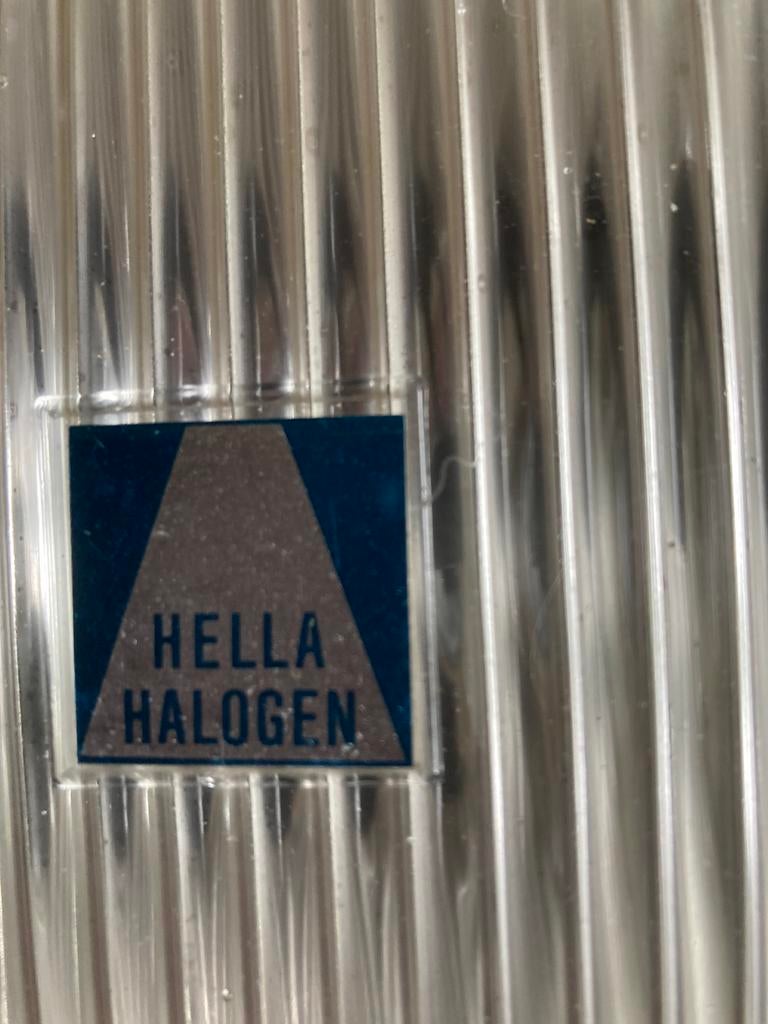 Oldtimer 2 Hella witte mistlampen type 192 met covers, Ophalen of Verzenden, Gebruikt