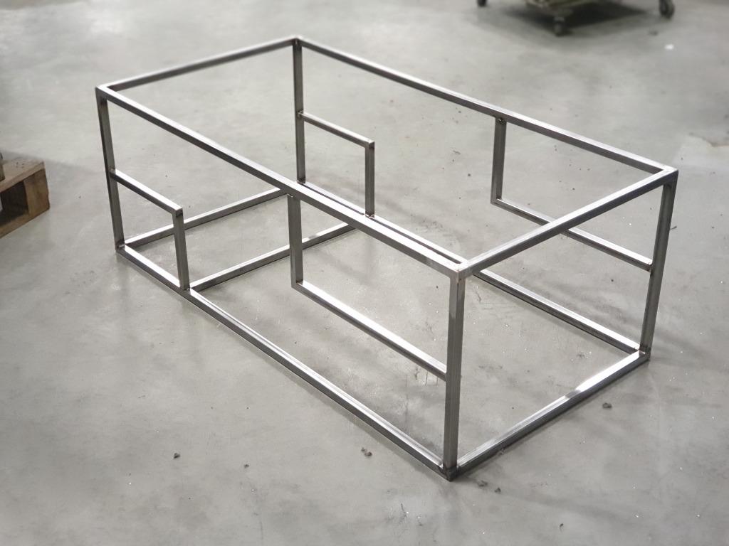 Lasser Constructie/reparatie van staal, rvs, brons en meer, Komt aan huis, Lassen