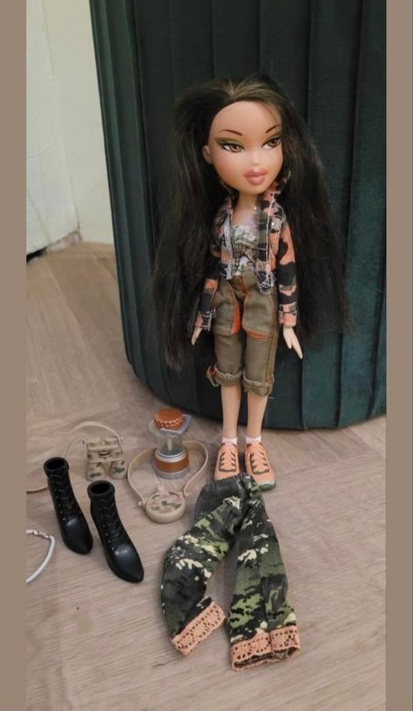 Bratz ! Adventure Girls Jade Limited Edition 2007 MGA, Ophalen of Verzenden, Zo goed als nieuw, Fashion Doll