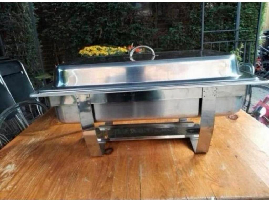 Chafingdishes chafing dish warmhoudbakken 7,50 per dag, Hobby en Vrije tijd, Feestartikelen | Verhuur, Ophalen of Verzenden, Zo goed als nieuw